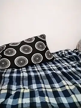 Snapshot of Tota_Khan chatting on 18, 11, 2025 Tota Khan online show from 18, 11, 2025