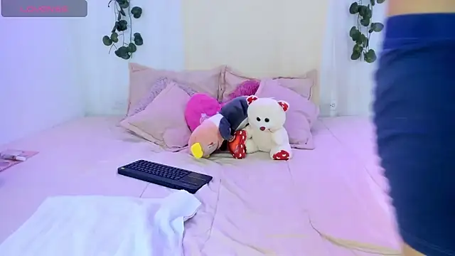 catalina and roger online show from 10, 10, 2025