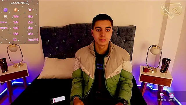 Amadeo Wild online show from 12, 12, 2024