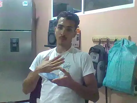 jeremy scott online show from 23, 11, 2025