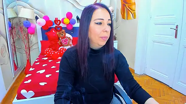 LauraSin online show from 16, 2, 2025