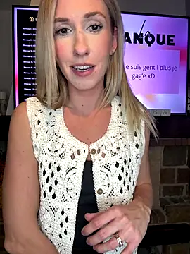 lola tentatiion online show from 9, 11, 2025