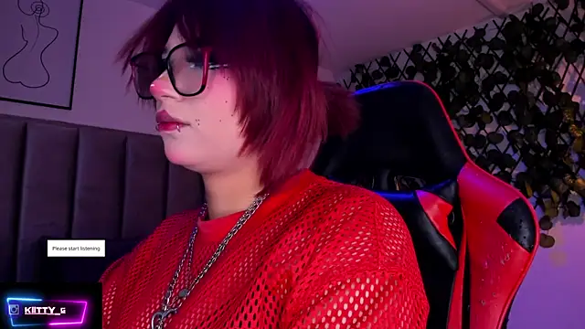 Snapshot of Kitty_Gang chatting on 30, 10, 2025 Kitty Gang online show from 30, 10, 2025