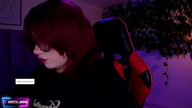 Snapshot of Kitty_Gang chatting on 19, 11, 2025 Kitty Gang online show from 19, 11, 2025