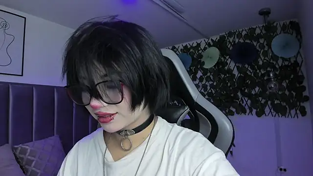 Kitty Gang online show from 3, 6, 2026