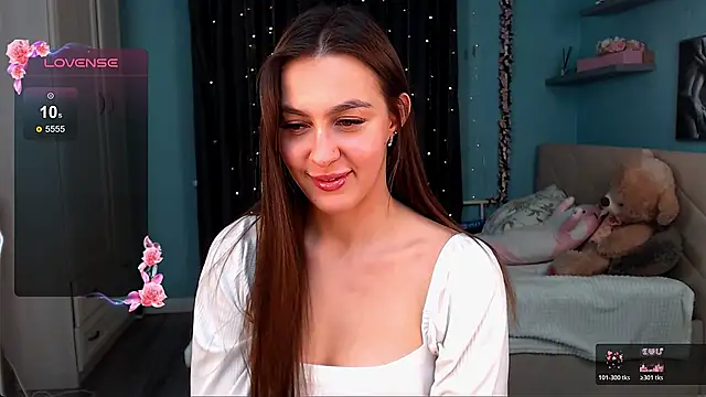 Snapshot of Doll_Jasmine_ chatting on 28, 10, 2025 Doll Jasmine  online show from 28, 10, 2025