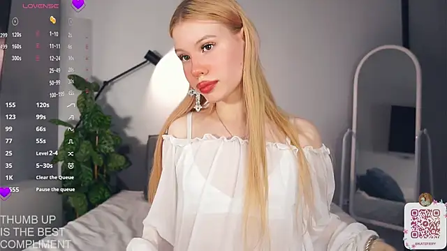 ZaraDudley online show from 6, 3, 2025