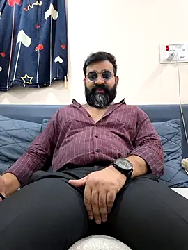 Fun Guuy online show from 12, 4, 2026