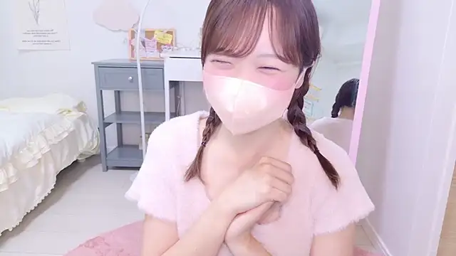 Snapshot of HANApipi chatting on 23, 5, 2026 HANApipi online show from 23, 5, 2026