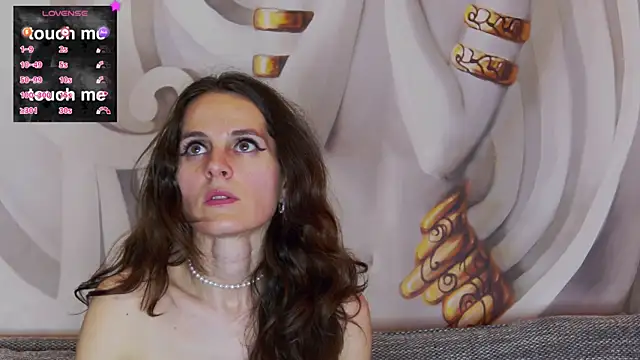 Snapshot of hailey_peach chatting on 22, 2, 2025 hailey peach online show from 22, 2, 2025