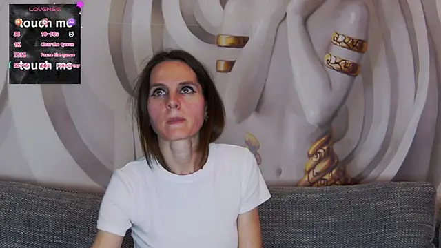 Snapshot of hailey_peach chatting on 2, 3, 2025 hailey peach online show from 2, 3, 2025