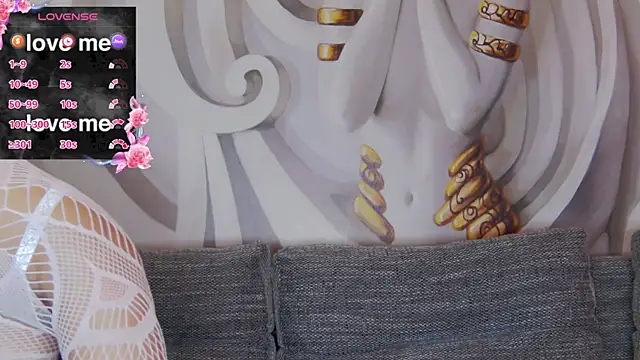 Snapshot of hailey_peach chatting on 14, 9, 2025 hailey peach online show from 14, 9, 2025