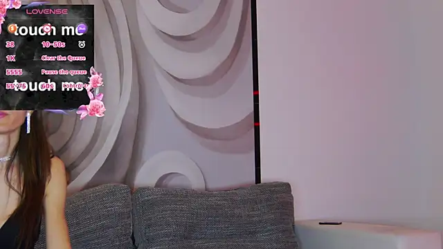 Snapshot of hailey_peach chatting on 19, 9, 2025 hailey peach online show from 19, 9, 2025