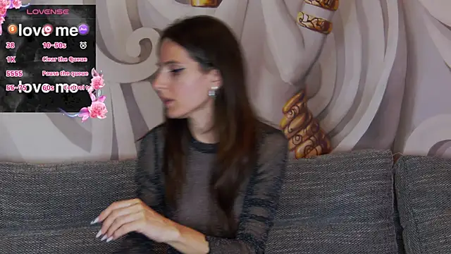 Snapshot of hailey_peach chatting on 19, 10, 2025 hailey peach online show from 19, 10, 2025