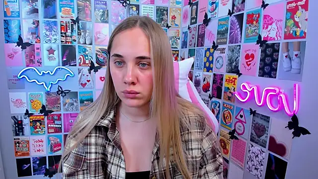 MiaMilas online show from 9, 9, 2025