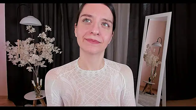Snapshot of helentasty chatting on 3, 2, 2025 helentasty online show from 3, 2, 2025