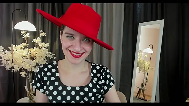 Snapshot of helentasty chatting on 7, 2, 2025 helentasty online show from 7, 2, 2025