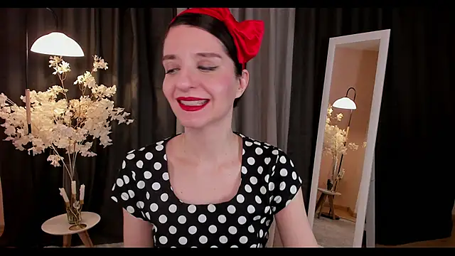 Snapshot of helentasty chatting on 9, 2, 2025 helentasty online show from 9, 2, 2025