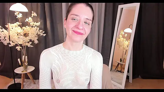 Snapshot of helentasty chatting on 17, 2, 2025 helentasty online show from 17, 2, 2025