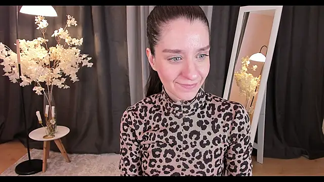 Snapshot of helentasty chatting on 19, 2, 2025 helentasty online show from 19, 2, 2025