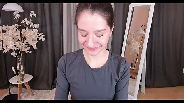 Snapshot of helentasty chatting on 23, 2, 2025 helentasty online show from 23, 2, 2025