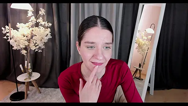 Snapshot of helentasty chatting on 25, 2, 2025 helentasty online show from 25, 2, 2025