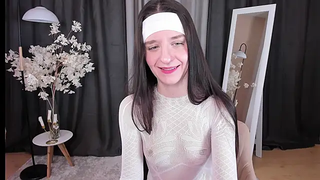 Snapshot of helentasty chatting on 11, 3, 2025 helentasty online show from 11, 3, 2025