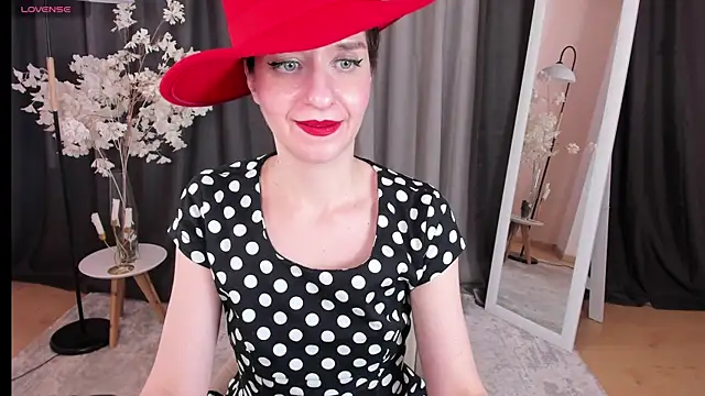 Snapshot of helentasty chatting on 17, 3, 2025 helentasty online show from 17, 3, 2025