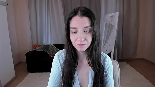 Snapshot of helentasty chatting on 27, 10, 2025 helentasty online show from 27, 10, 2025