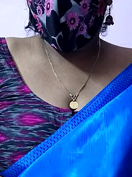 Snapshot of mallu-sumi chatting on 23, 4, 2026 mallu-sumi online show from 23, 4, 2026