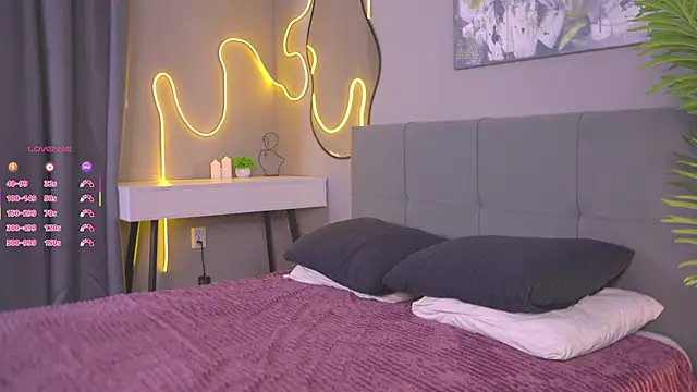 Snapshot of AudreyBrooks_ chatting on 28, 10, 2025 AudreyBrooks online show from 28, 10, 2025