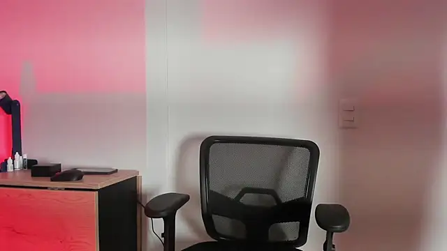 pablo-rincon95 online show from 14, 2, 2025