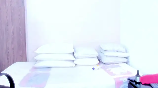 Krystal cambell1 online show from 7, 2, 2025