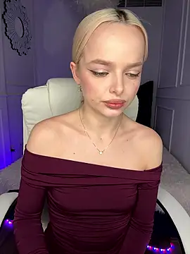 horny blondiee online show from 17, 1, 2026