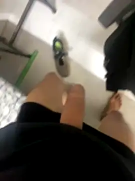 Snapshot of wknows2 chatting on 4, 11, 2025 wknows2 online show from 4, 11, 2025