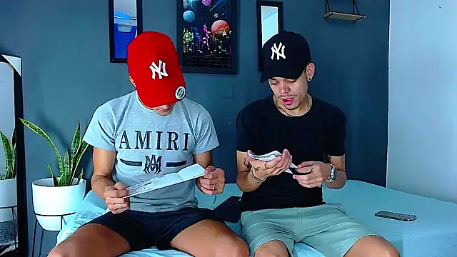 Friendsofeverything  online show from 22, 12, 2024