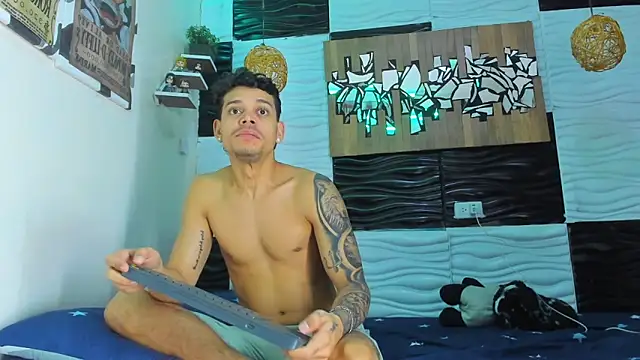 Friendsofeverything  online show from 16, 12, 2025