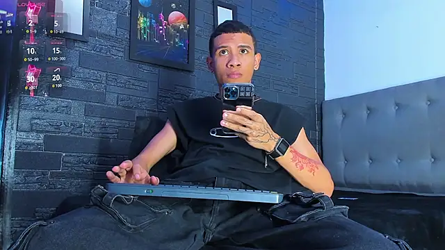 Romancartier 1 online show from 5, 10, 2025