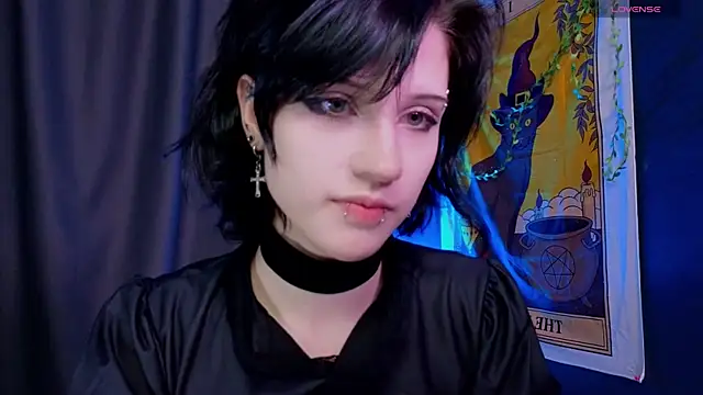 dark vamp  online show from 3, 1, 2025