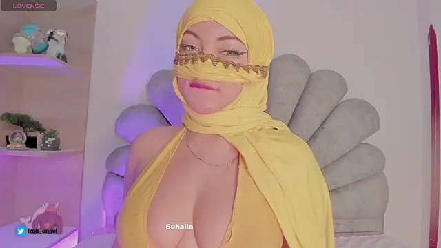 Snapshot of Amaltea chatting on 19, 1, 2025 Amaltea online show from 19, 1, 2025