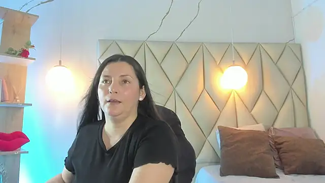 angelswets online show from 9, 5, 2026
