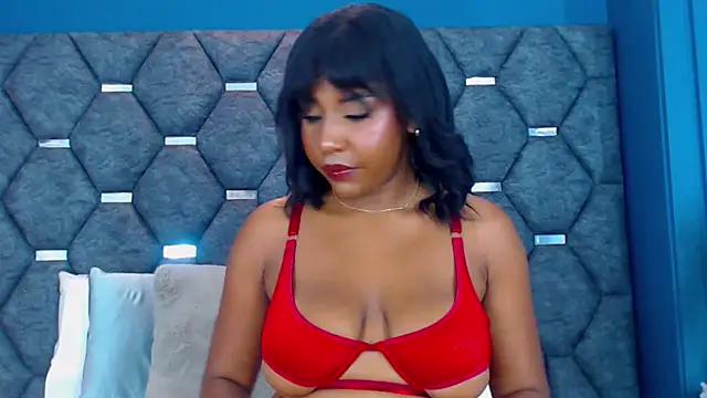 Snapshot of VanessaGlenn chatting on 10, 10, 2025 VanessaGlenn online show from 10, 10, 2025