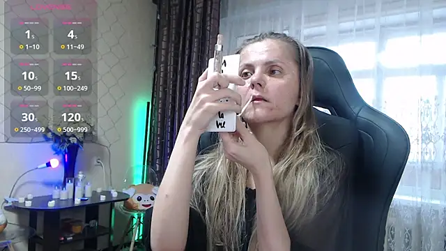 JessieOMays online show from 8, 4, 2026
