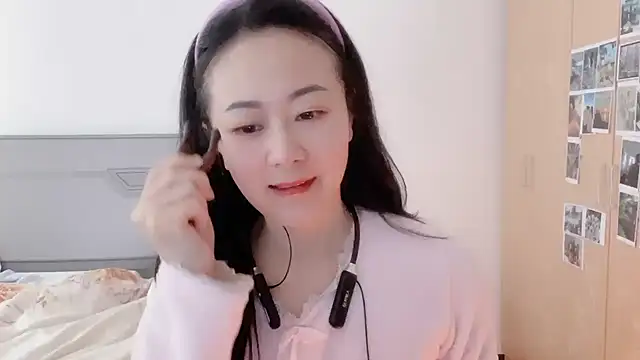 Snapshot of fanfan-FF chatting on 22, 12, 2024 fanfan-FF online show from 22, 12, 2024