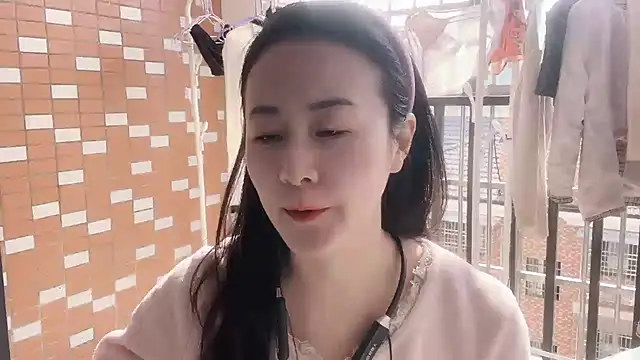 Snapshot of fanfan-FF chatting on 28, 12, 2024 fanfan-FF online show from 28, 12, 2024