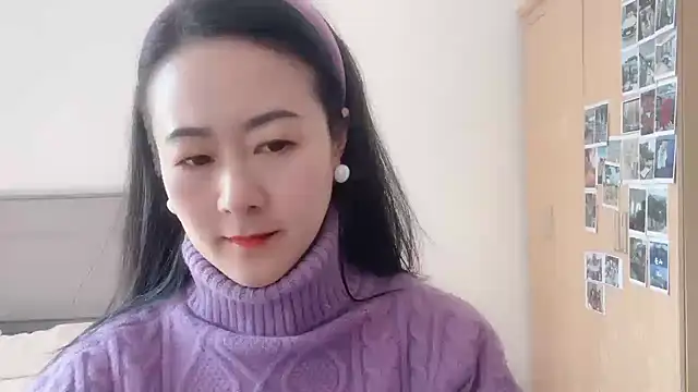 Snapshot of fanfan-FF chatting on 8, 1, 2025 fanfan-FF online show from 8, 1, 2025