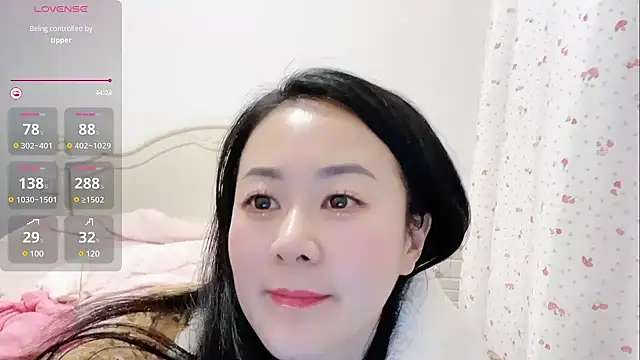 Snapshot of fanfan-FF chatting on 29, 1, 2025 fanfan-FF online show from 29, 1, 2025