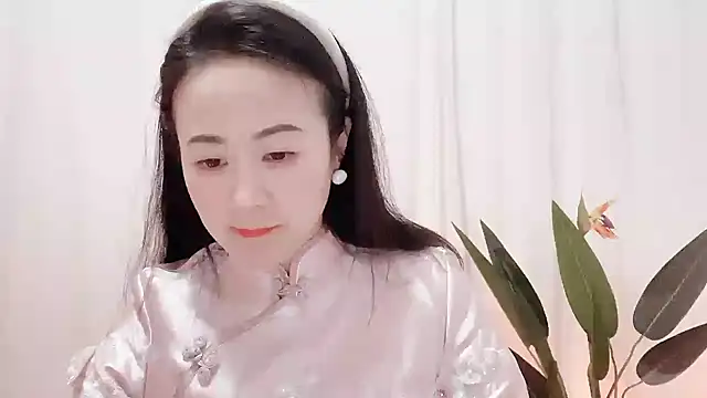 Snapshot of fanfan-FF chatting on 24, 2, 2025 fanfan-FF online show from 24, 2, 2025