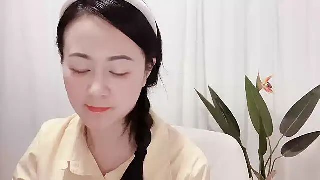 Snapshot of fanfan-FF chatting on 3, 3, 2025 fanfan-FF online show from 3, 3, 2025