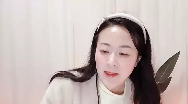 Snapshot of fanfan-FF chatting on 8, 3, 2025 fanfan-FF online show from 8, 3, 2025